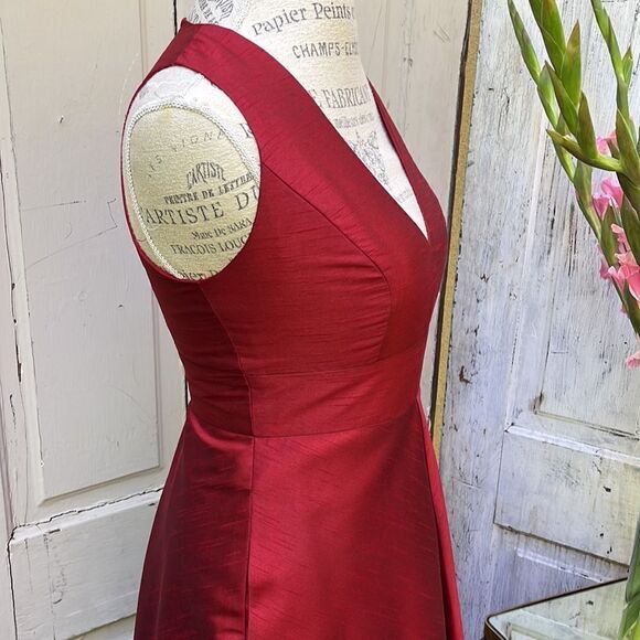 ALFRED SUNG FLOOR LENGTH PROM DRESS, Size - Picture 3 of 10